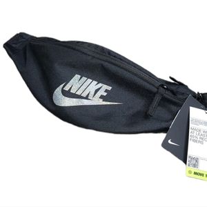 Nike Belt Bag